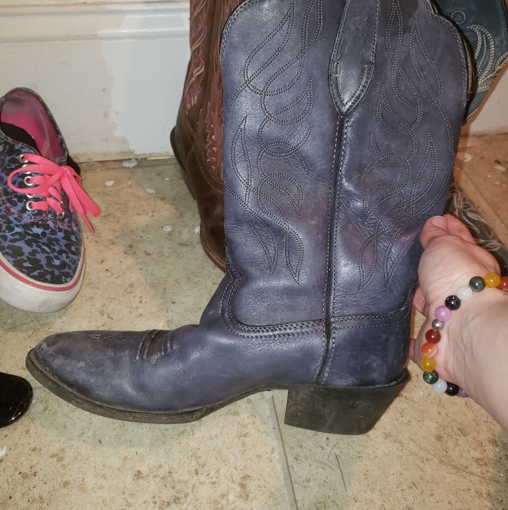 Ariat Boots Size 8B